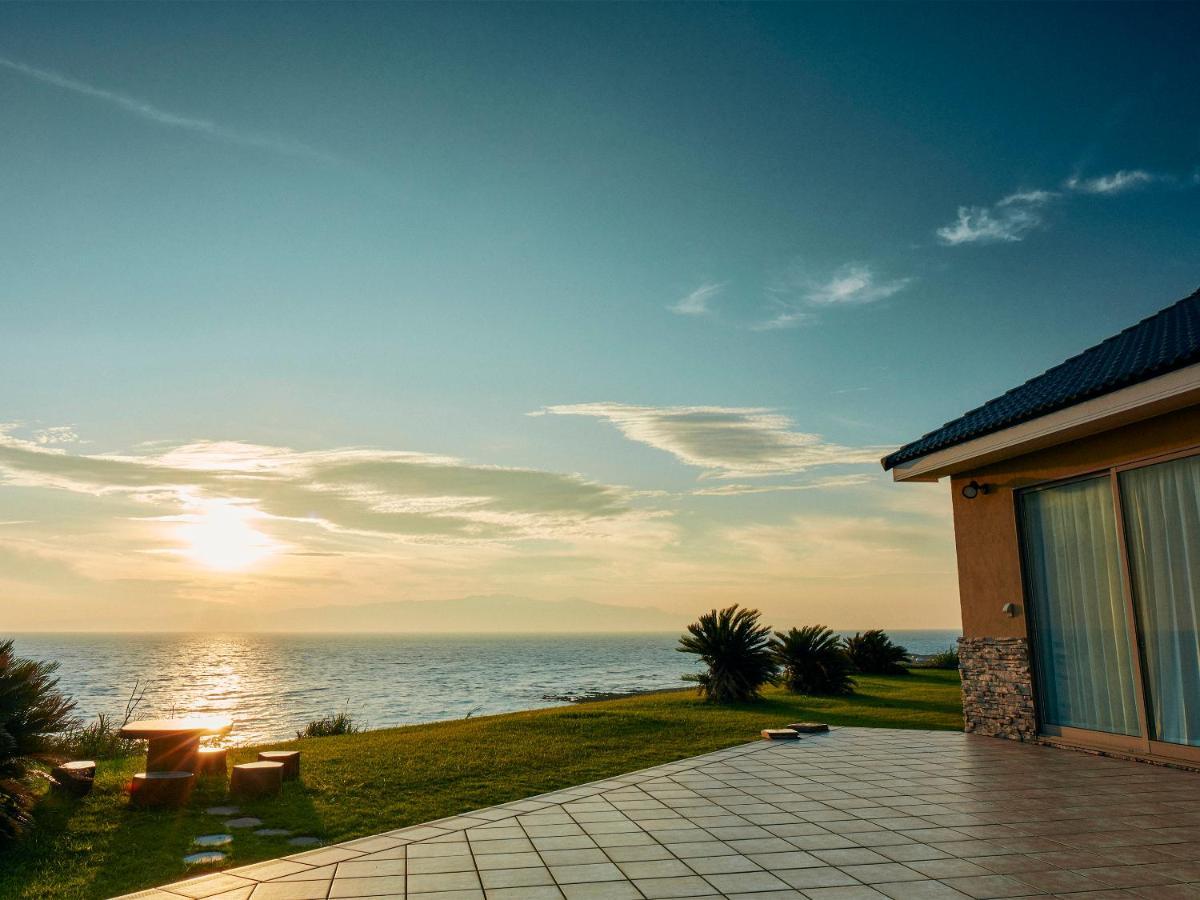 Resort Villa Miko Oshima Экстерьер фото
